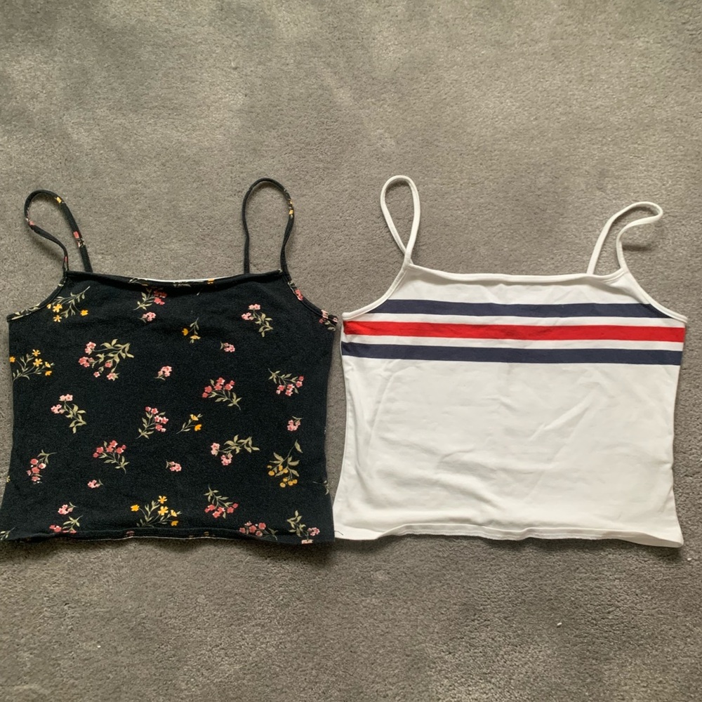 PATTERNED CROP TOPS